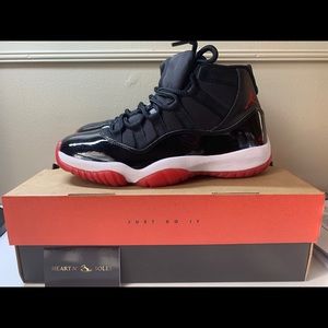 Jordan 11 Bred size 8.5